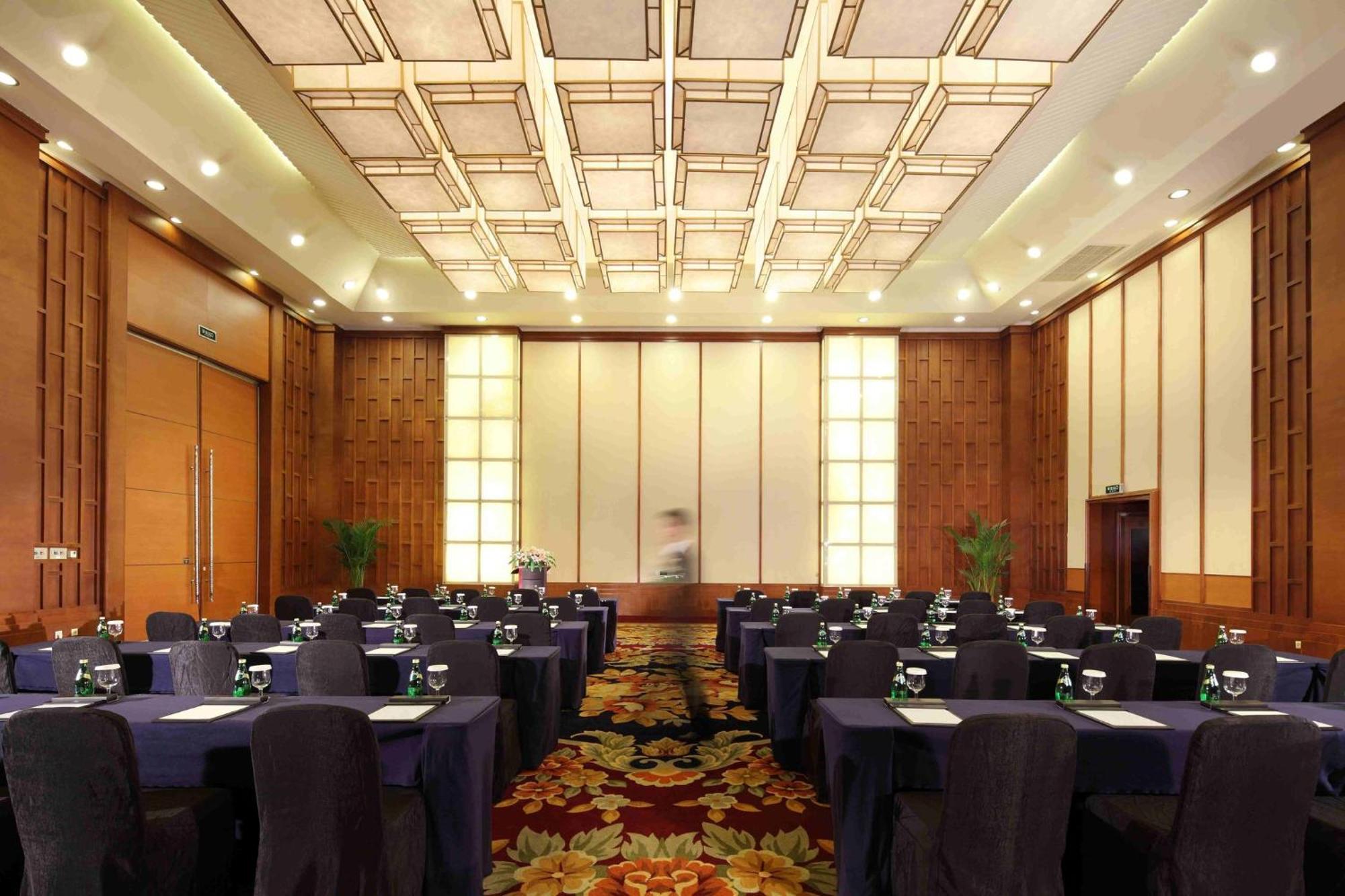 Holiday Inn Chengdu Century City-Westtower Exterior foto